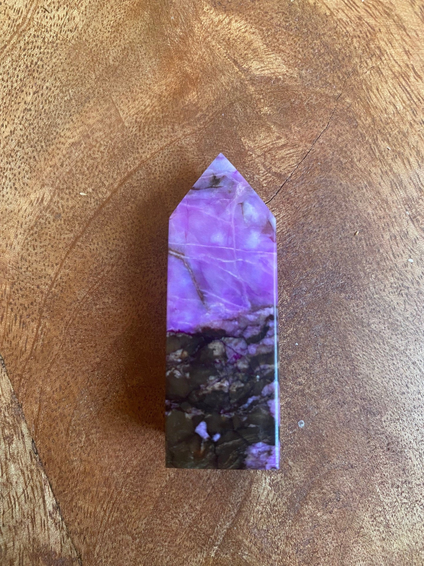 Gorgeous Sugilite Tower